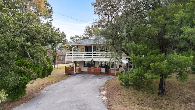 view of front of house