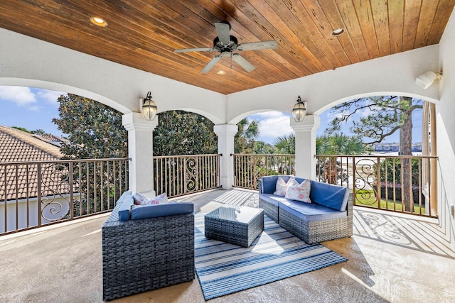 view of patio / terrace featuring ceiling fan and outdoor lounge area