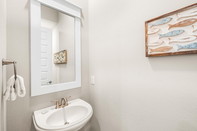 bathroom with sink