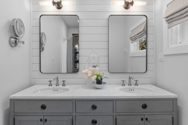 bathroom featuring vanity
