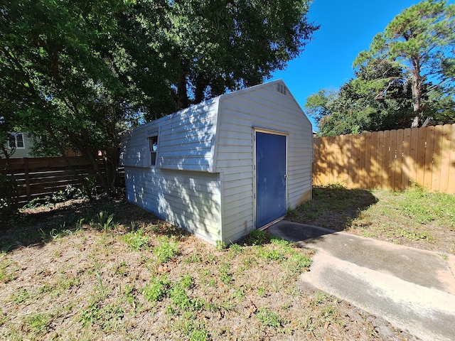 view of outdoor structure