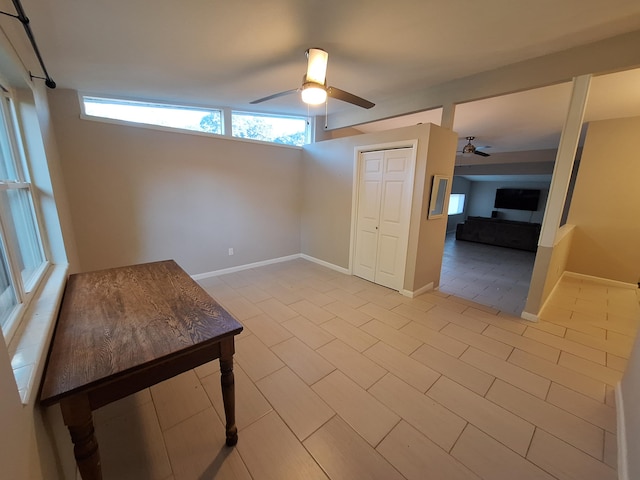 empty room with ceiling fan