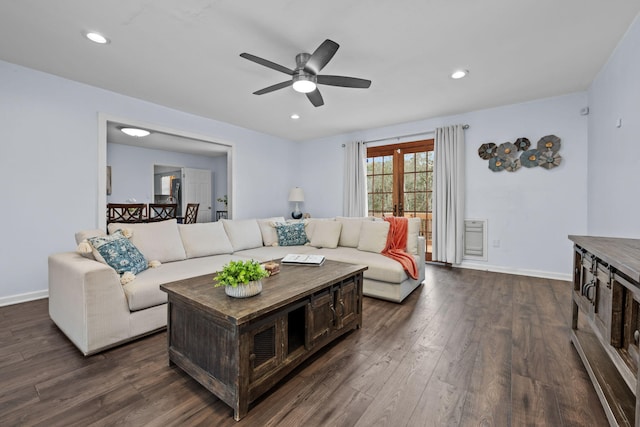 living room with dark wood-type flooring, recessed lighting, baseboards, and a ceiling fan