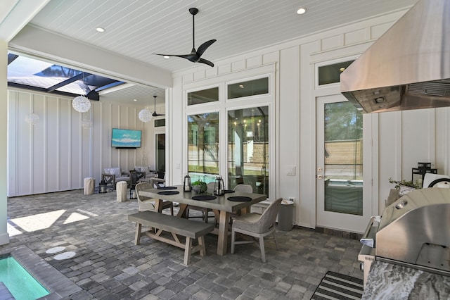 88 Beth Ln, Santa Rosa Beach, FL 32459 - view of patio with outdoor dining area and a ceiling fan