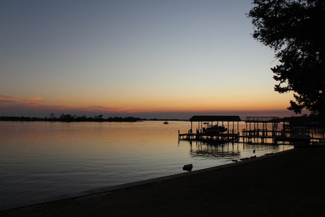 view of dock featuring a water view