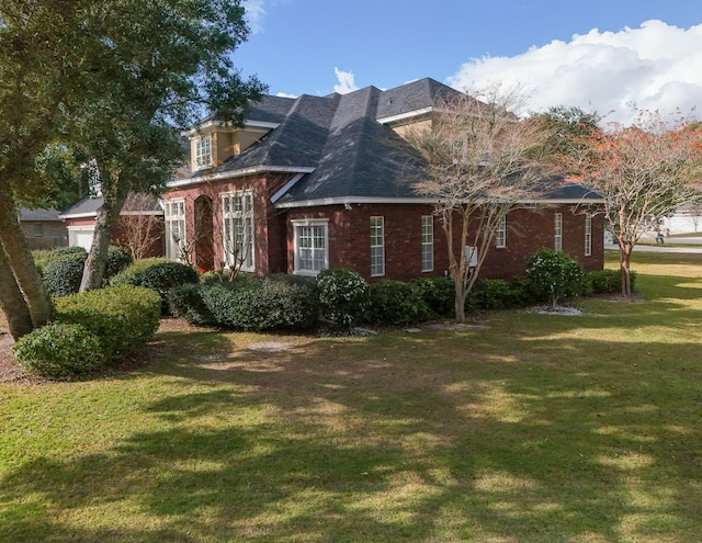 exterior space featuring a yard