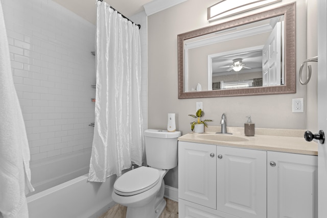 full bathroom featuring vanity, ceiling fan, toilet, and shower / tub combo