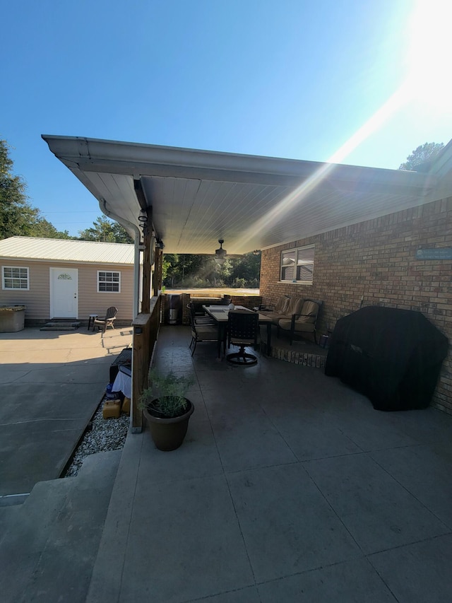 view of patio featuring an outdoor hangout area