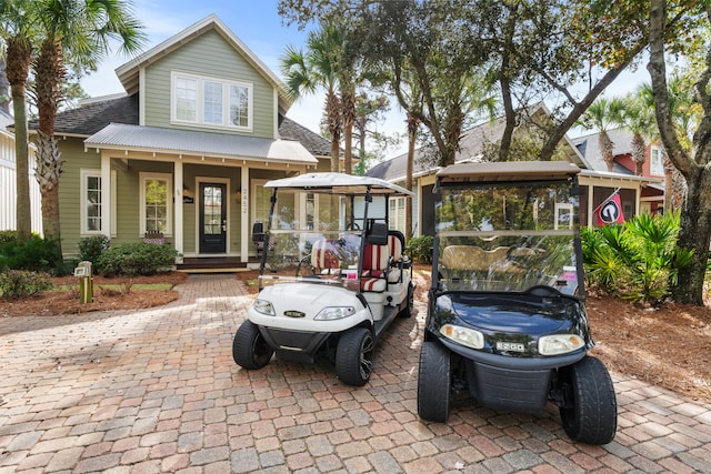 view of front of property with covered porch