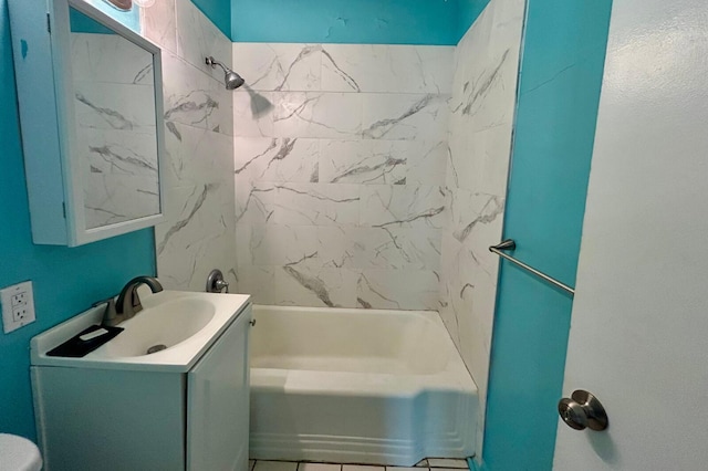 297 Anderson St, Crestview, FL 32536 - bathroom with vanity and bathing tub / shower combination