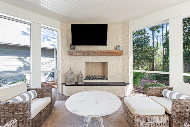 view of sunroom / solarium