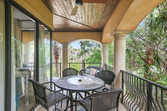 balcony with ceiling fan