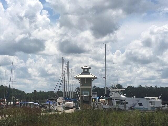 23 S J Hunters Way Lot 63, Freeport, FL 32439 - exterior space