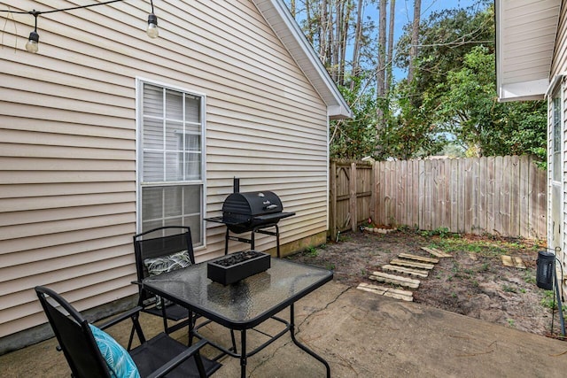 view of patio featuring area for grilling