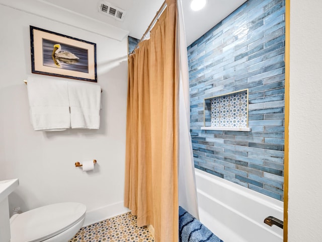 110 Gulf Shore Dr Unit 221, Destin, FL 32541 - full bathroom featuring toilet and shower / bath combo