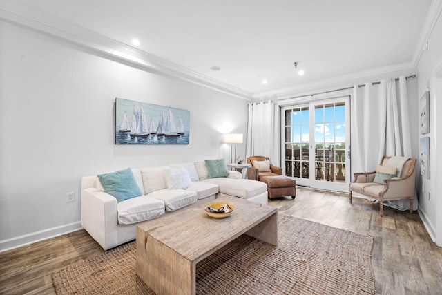 10343 E County Highway 30a Unit 316, Seacrest, FL 32461 - living area with crown molding, wood finished floors, baseboards, and recessed lighting