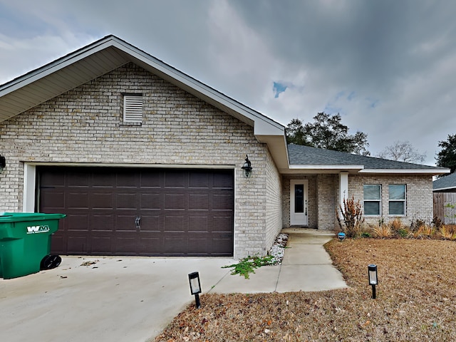 view of front facade with a garage