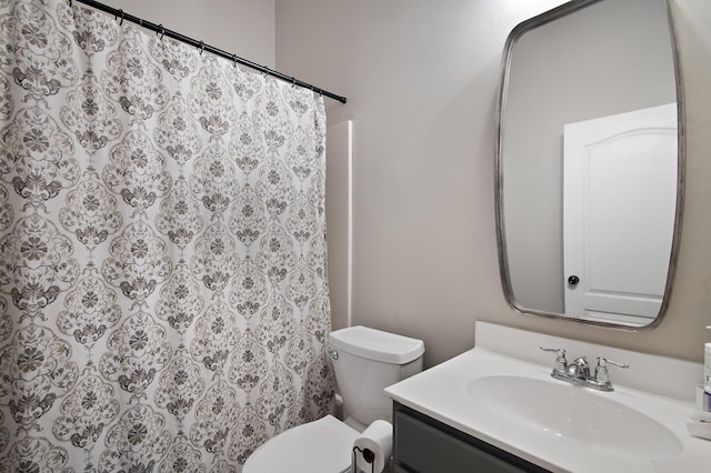 182 Pisces Dr, Santa Rosa Beach, FL 32459 - full bath with vanity, toilet, and a shower with curtain
