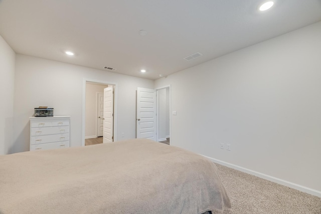 unfurnished bedroom featuring carpet flooring