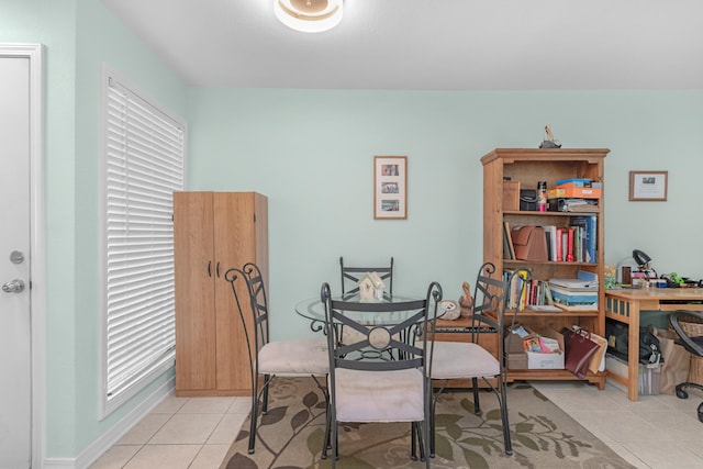 dining room with light tile patterned floors