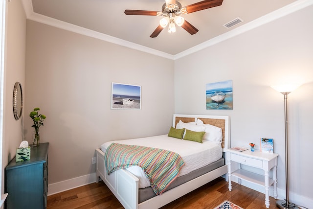 133 Grande Pointe Cir, Inlet Beach, FL 32461 - bedroom with ornamental molding, wood finished floors, and a ceiling fan