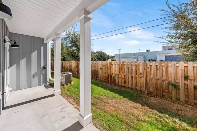 22958 Ann Miller Rd, Panama City Beach, FL 32413 - view of fenced backyard