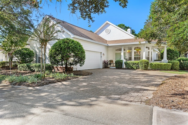 view of front of property featuring a garage