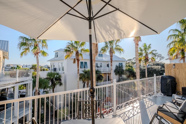 balcony with a grill