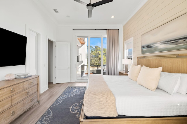 bedroom with access to outside, light hardwood / wood-style flooring, ceiling fan, and crown molding