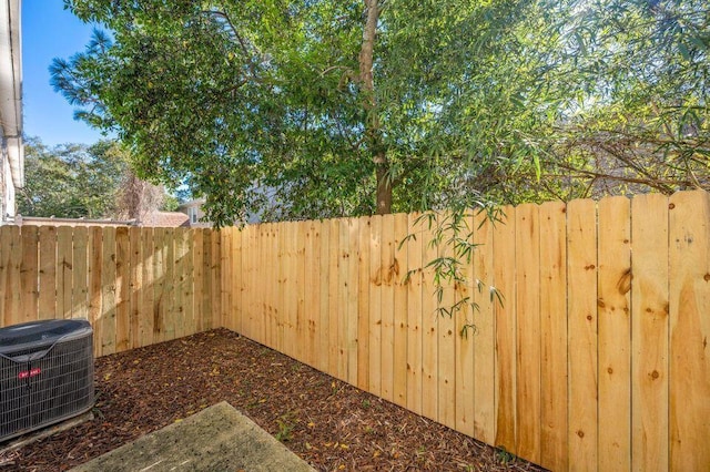 17 SE Shell Ave Unit B2, Fort Walton Beach, FL 32548 - fenced backyard with central AC
