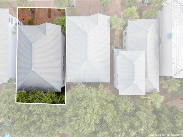 195 Emerald Dunes Cir, Santa Rosa Beach, FL 32459 - aerial view of property and surrounding area with property boundaries highlighted