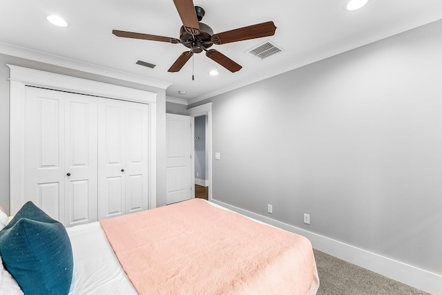 bedroom with recessed lighting, visible vents, and baseboards