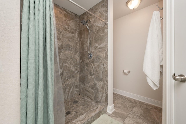 bathroom with curtained shower