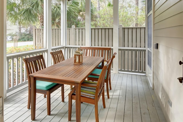 view of sunroom / solarium