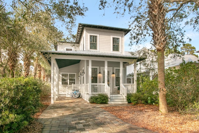 view of front of property with covered porch