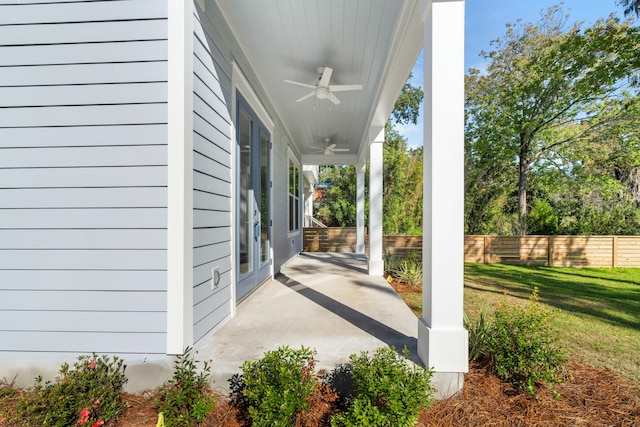 view of patio with ceiling fan