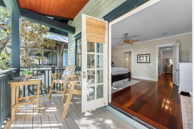 deck featuring ceiling fan