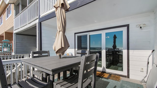 17709 Front Beach Rd Unit 2, Panama City Beach, FL 32413 - exterior space featuring a balcony