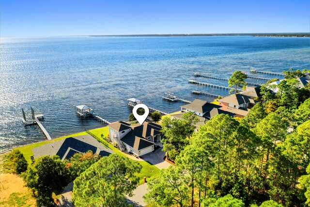 bird's eye view with a water view