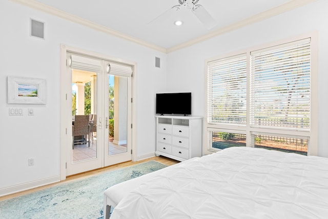 bedroom with ceiling fan, access to exterior, light wood-type flooring, and ornamental molding