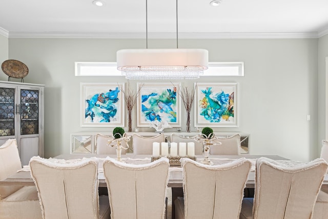 dining room with crown molding