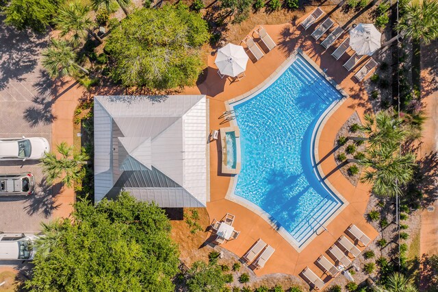 birds eye view of property