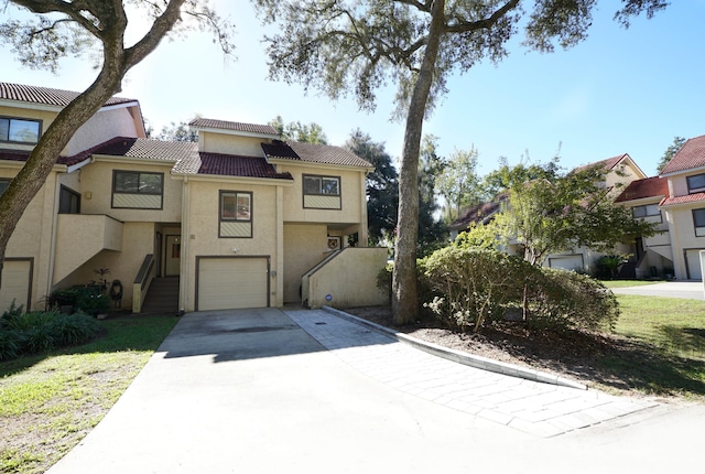 view of front of home featuring a garage