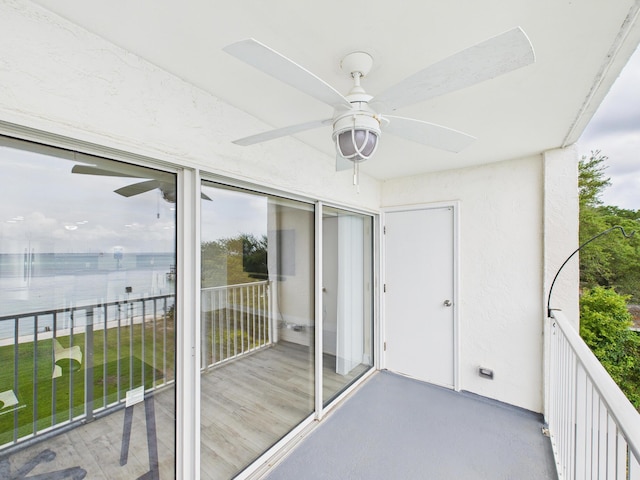151 Calhoun Ave Unit 301, Destin, FL 32541 - balcony with a ceiling fan