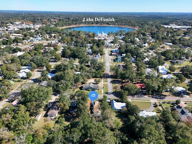 Listing photo 3 for 132 S 13th St, Defuniak Springs FL 32435