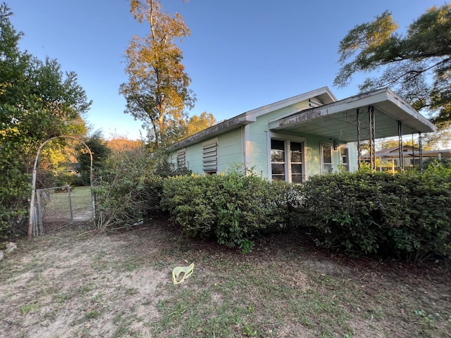 view of property exterior