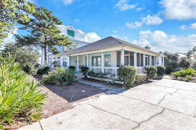 view of front of house with covered porch