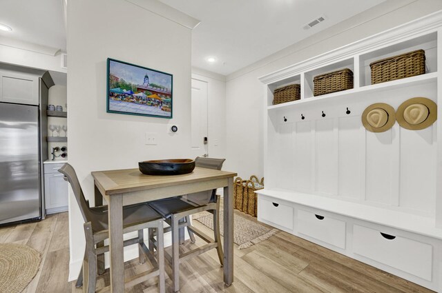 179 S County Highway 393 # 324, Santa Rosa Beach, FL 32459 - dining area with light wood-style flooring and recessed lighting