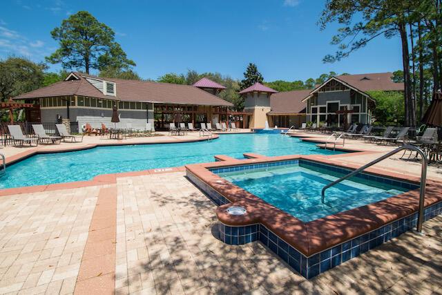 1107 E Water Oak, Panama City Beach, FL 32413