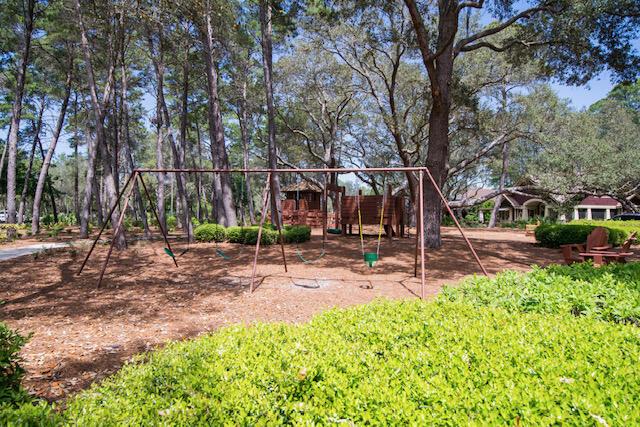 1107 E Water Oak, Panama City Beach, FL 32413